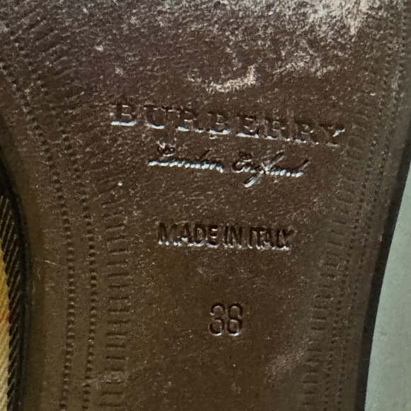 Authentic Burberry London Runway Morley Loafer - Picture 5 of 7
